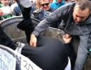 В Одесі невідомі піддали суддю «сміттєвій люстрації»