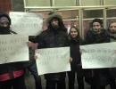 У Києві активісти через підвищення вартості проїзду блокували метро «Хрещатик»