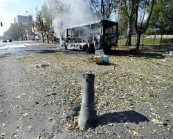 Після потрапляння снаряда в зупинку загинули 13 людей - ДНР