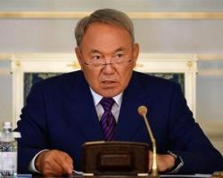 Назарбаєв закликав Обаму до більш активної участі у врегулюванні конфлікту на Донбасі