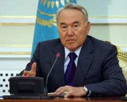 Назарбаєв після України пообіцяв, що не допустить у своїй країні Майданів
