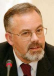 Табачник обіцяє побудову 39 нових шкіл до кінця року