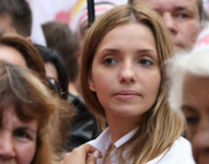Євгенія Карр назвала вирок своїй матері помстою
