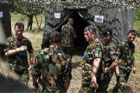 Косовські серби відмовляються розбирати барикади біля КПП на кордоні з Сербією