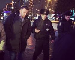 Навального затримали після ефіру на «Ехо Москви» (ФОТО)