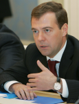 Медведєв пильнує Інтернет і не відчуває тиску з боку блогосфери