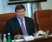 Екс-глава держкомрезерву М. Поживанов розповів, як йому живеться в Австрії
