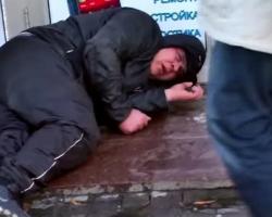 В Харкові «майданівці» по-звірячому били перехожих (ВІДЕО)