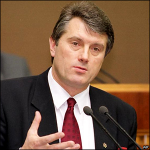 В.Ющенко вважає, що Україна не повинна повертатись спиною до Росії