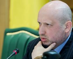 Турчинов хоче створити найпотужнішу армію в Європі та воювати за Крим