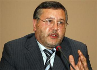 Анатолія Гриценка викликають на допит