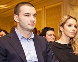 На весіллі Тимошенко будуть збирати кошти для батальйону «Батьківщина»